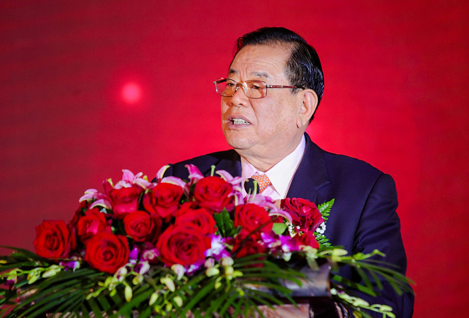 德業(yè)人將用心堅(jiān)守使命,<br>為實(shí)現(xiàn)夢(mèng)想不懼櫛風(fēng)沐雨、砥礪前行。